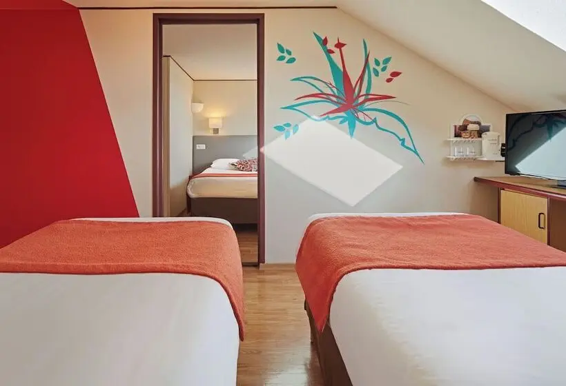 ホテル The Originals City, Hôtel A Pic, Cherbourg