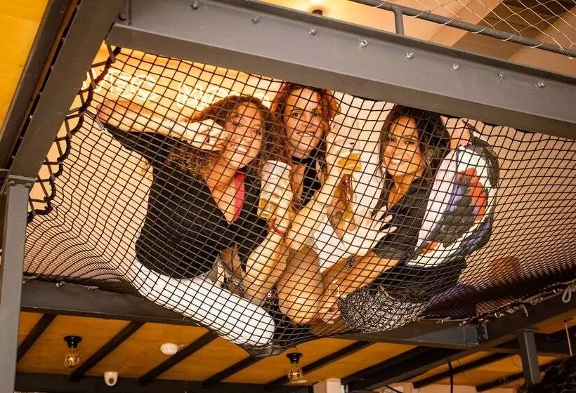 Villa Saint Exupery Beach Hostel