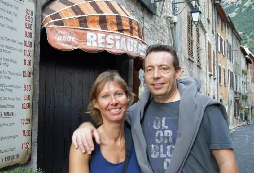 ベッドアンドブレックファースト L'Orangeraie