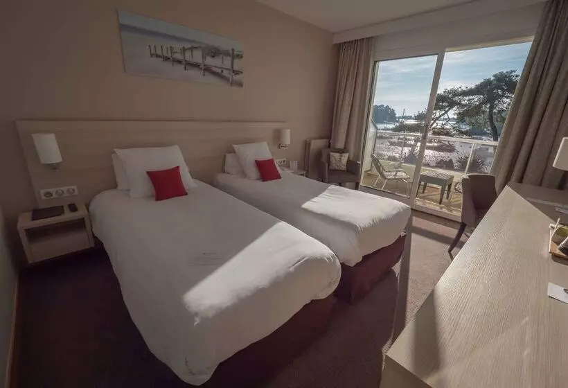 酒店 Best Western Plus Le Roof Vannes Bord De Mer