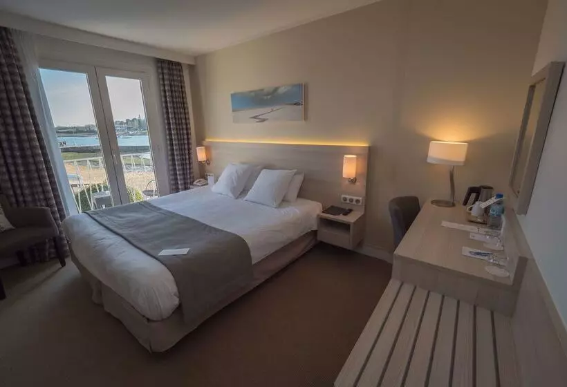 酒店 Best Western Plus Le Roof Vannes Bord De Mer