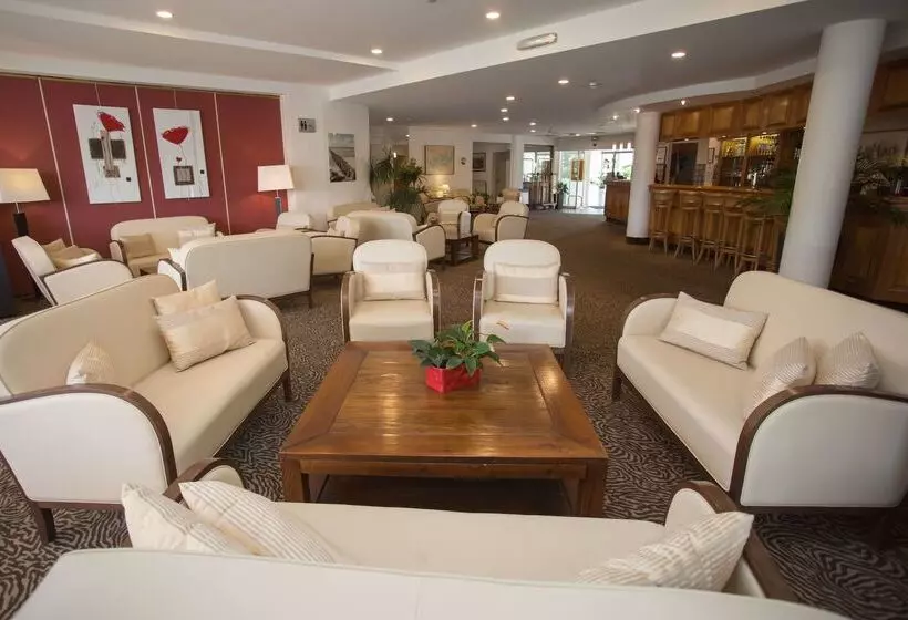 酒店 Best Western Plus Le Roof Vannes Bord De Mer