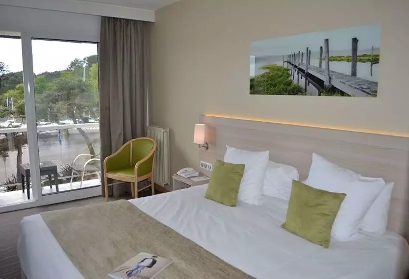 酒店 Best Western Plus Le Roof Vannes Bord De Mer