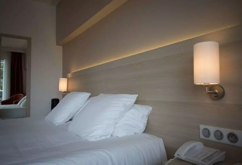 酒店 Best Western Plus Le Roof Vannes Bord De Mer