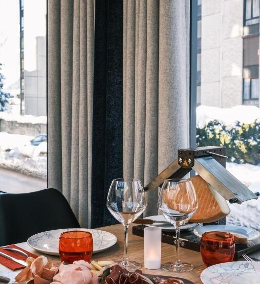 هتل Chalet Hôtel Le Prieuré & Spa