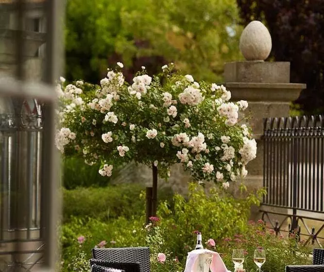 ホテル Como Le Montrachet