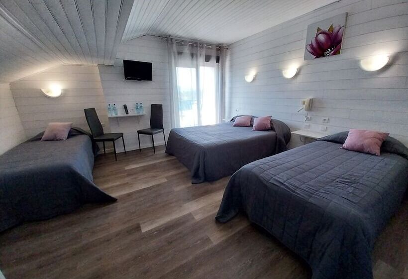 هتل Hôtel L Oustalet