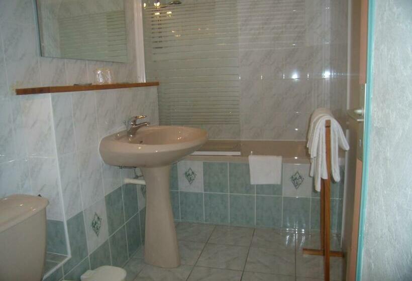 בית מלון כפרי Hôtel Le Relais