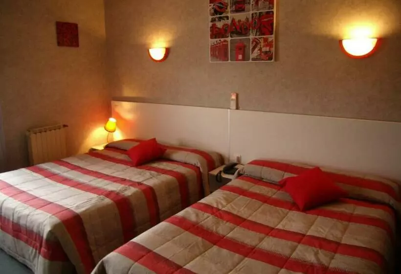 Отель Hôtel Le Relais