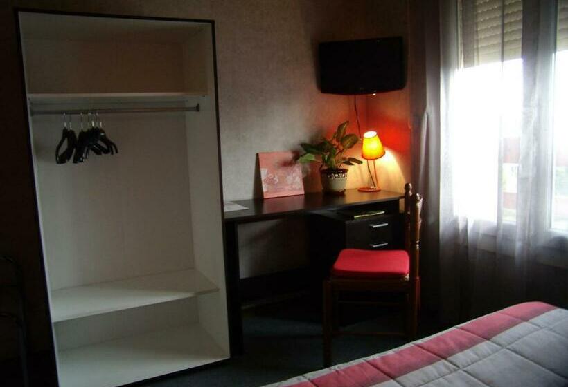 בית מלון כפרי Hôtel Le Relais