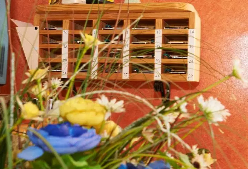 Отель Hôtel Le Relais