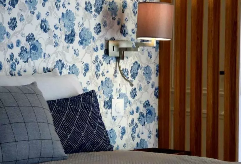 Отель Hôtel La Tonnellerie