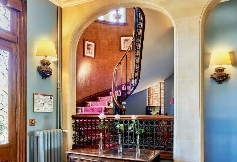 Отель Château Le Clos