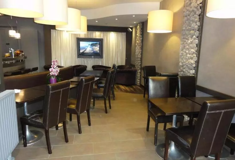 Отель Le Croiseur Ginette   Reouverture Après Travaux Avril 2025