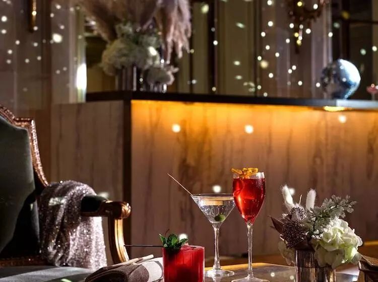 ホテル Le Meurice – Dorchester Collection