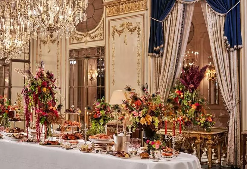 ホテル Le Meurice – Dorchester Collection