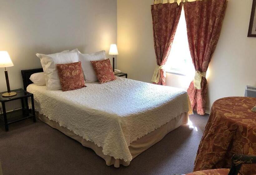 هتل Le Moulin De La Beune