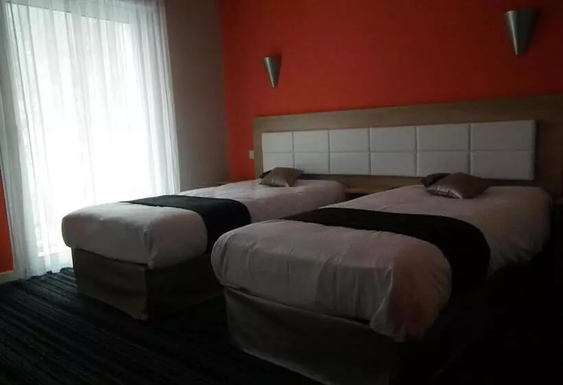 فندق Logis Cosy   Hôtel Le Moulin Neuf   Chantonnay