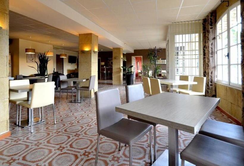 هتل Logis Hôtel Le Manoir & Lounge