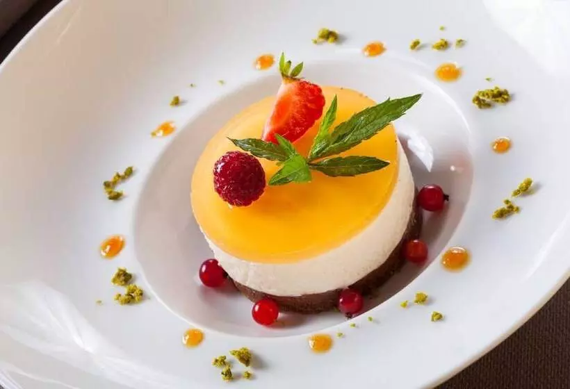 Hotel Logis Le Relais Fleuri