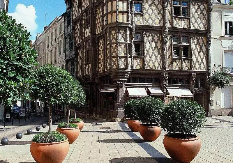 ホテル Mercure Angers Centre De Congrès