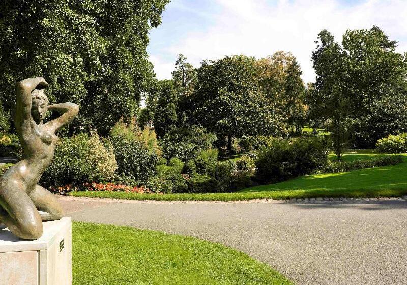 هتل Mercure Angers Centre De Congrès