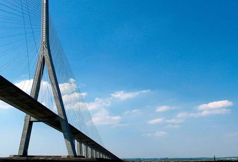 ホテル Mercure Honfleur