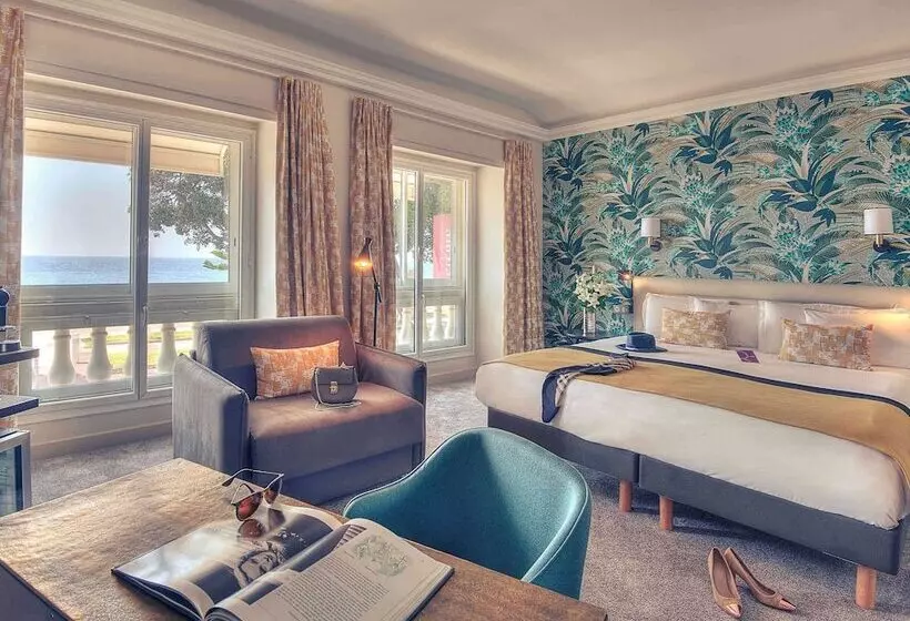 ホテル Mercure Nice Marche Aux Fleurs