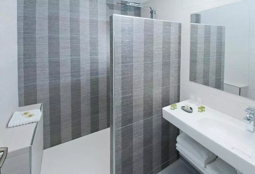 Logis Hotel Restaurant Nougier