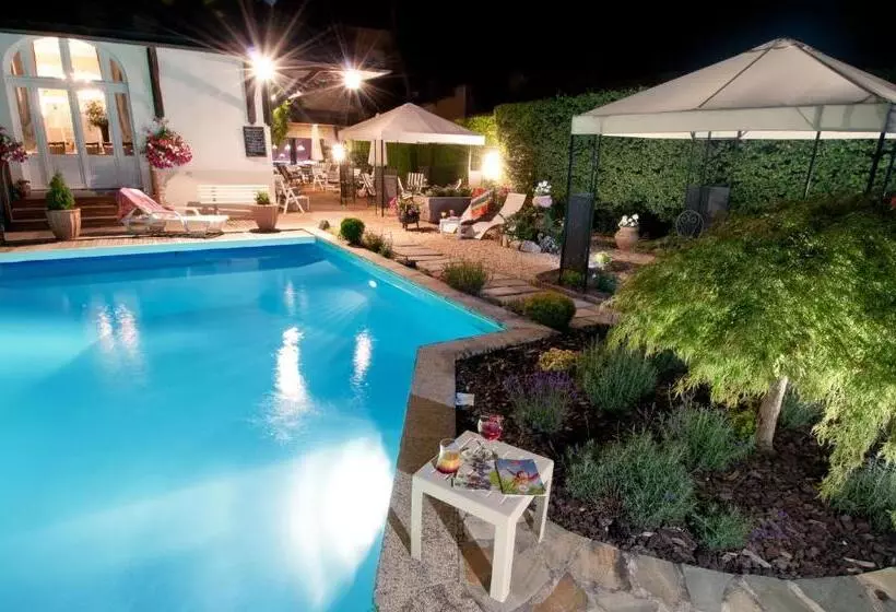 Logis Hotel Restaurant Nougier