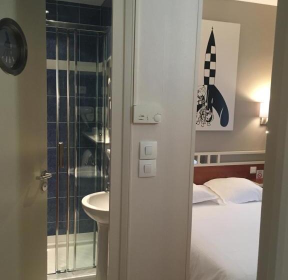 호텔 Logis Hôtel Restaurant Le Monarque