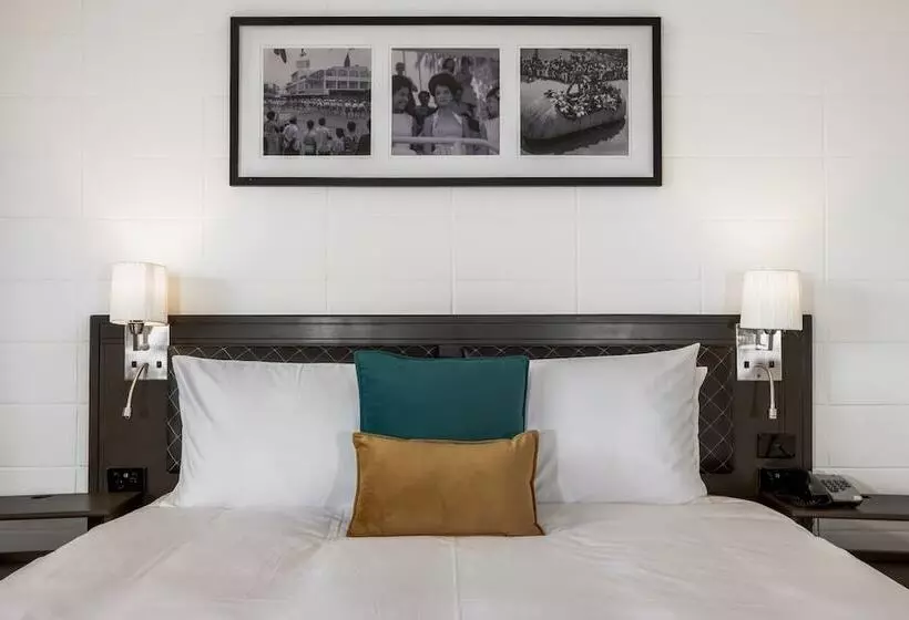 Capricorn Hotel Suva