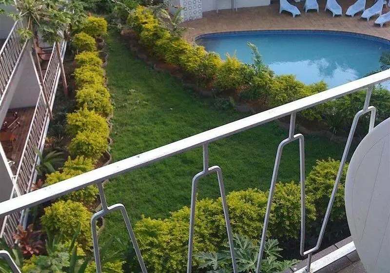 Capricorn Hotel Suva