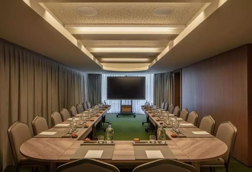 هتل Anantara Plaza Nice