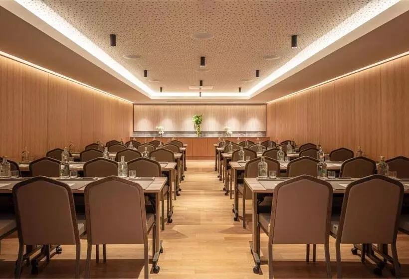 هتل Anantara Plaza Nice