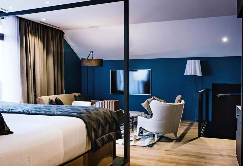 Отель Auberge Du Pere Bise  Jean Sulpice