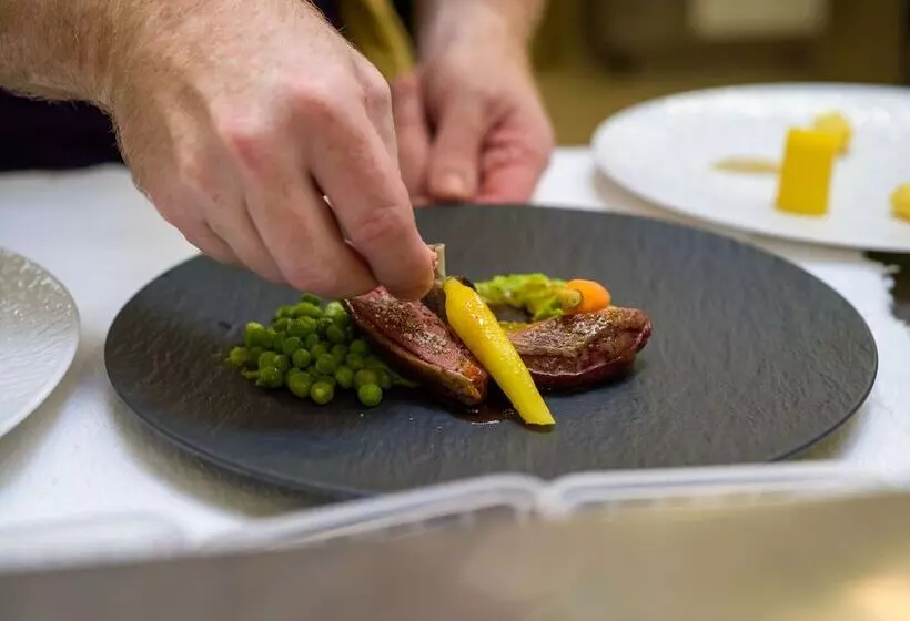 فندق Château De Noirieux