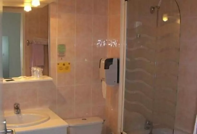 فندق De Paris Et Des Voyageurs