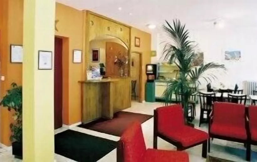 فندق De Paris Et Des Voyageurs