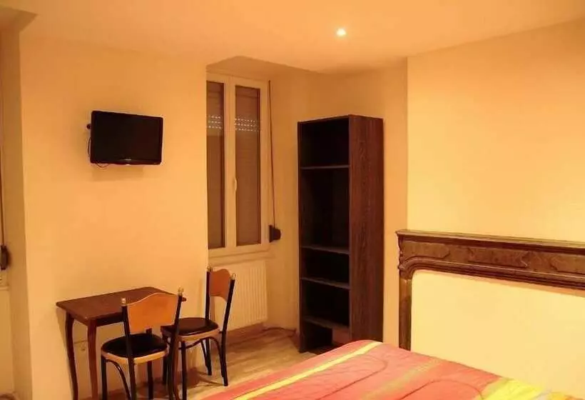 ホテル Pourcheresse