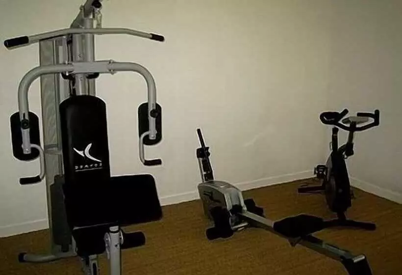 Отель Hôtel Saint Jacques