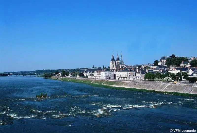 هتل Ibis Blois Centre Chateau