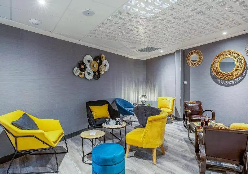 هتل Ibis Blois Centre Chateau