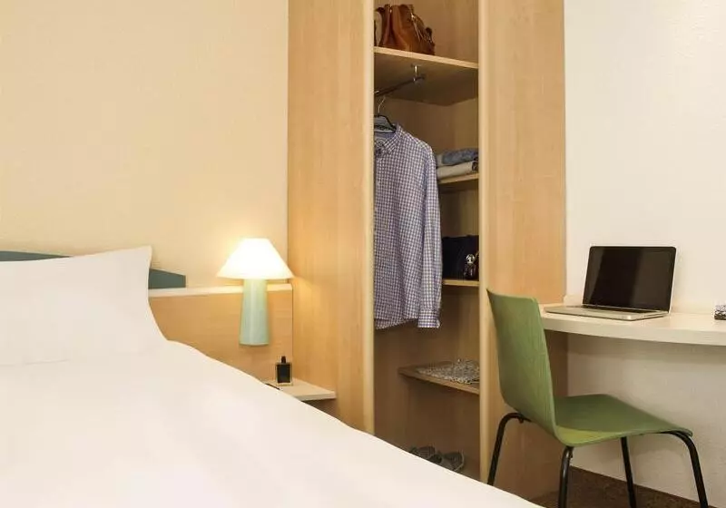 هتل Ibis Blois Centre Chateau