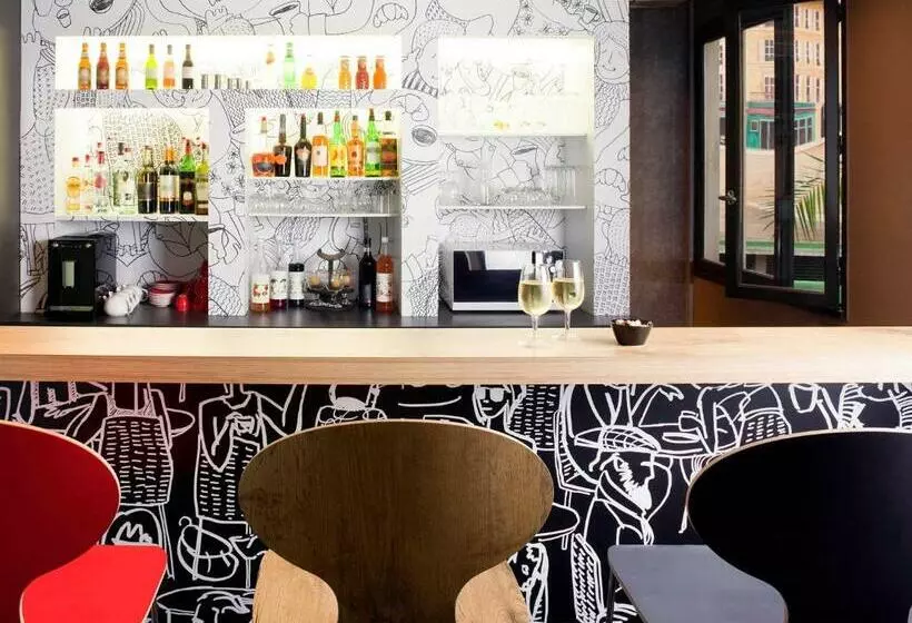 هتل Mercure Paris Butte Montmartre Basilique