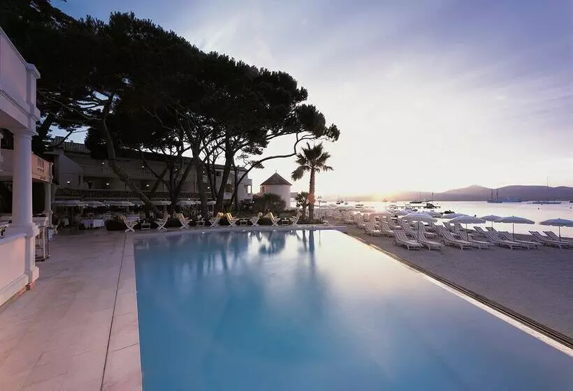 Отель La Pinede