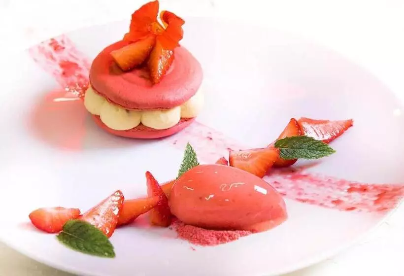 هتل Logis Le Relais De Farrou Hôtel Restaurant Spa