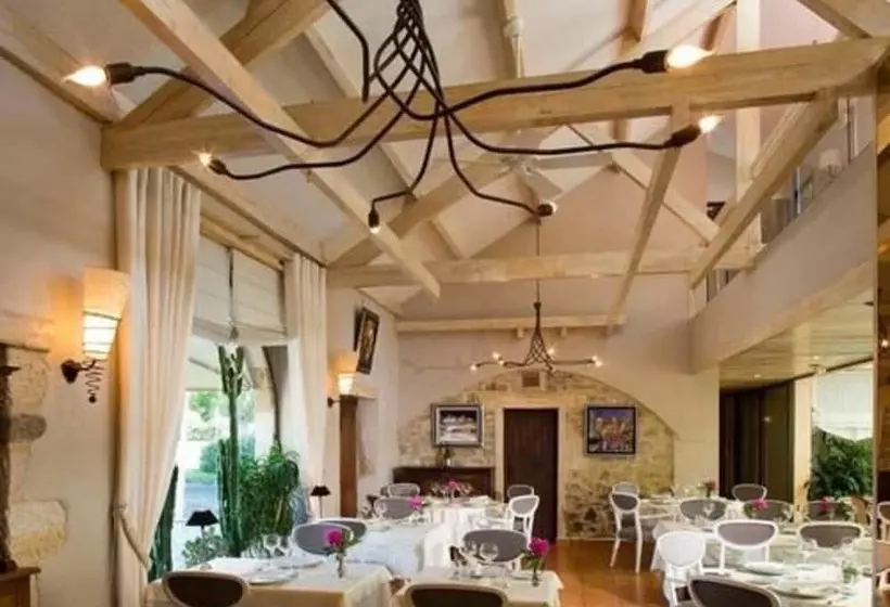 هتل Logis Le Relais De Farrou Hôtel Restaurant Spa