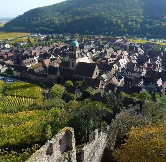 בית מלון כפרי Les Remparts