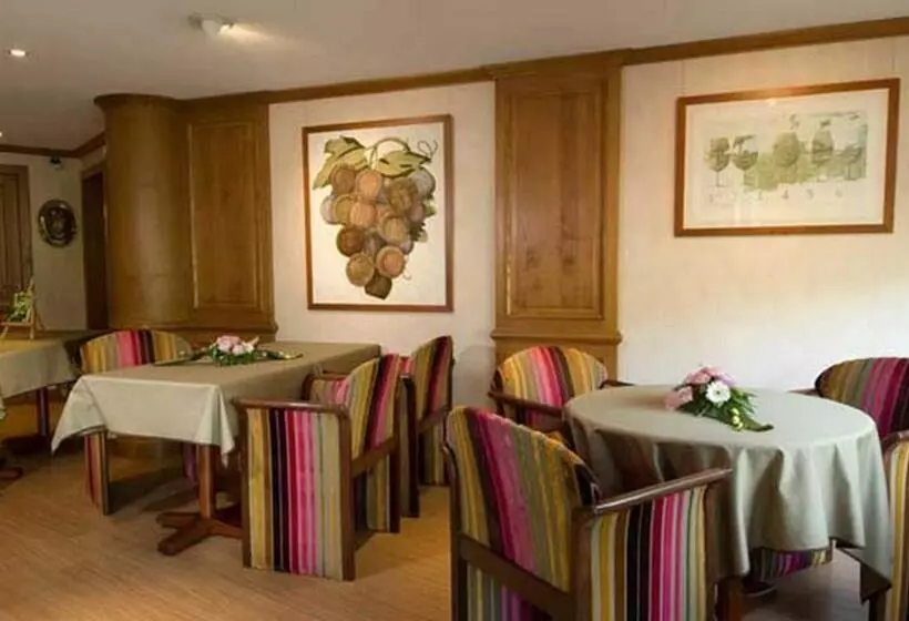 בית מלון כפרי Les Remparts